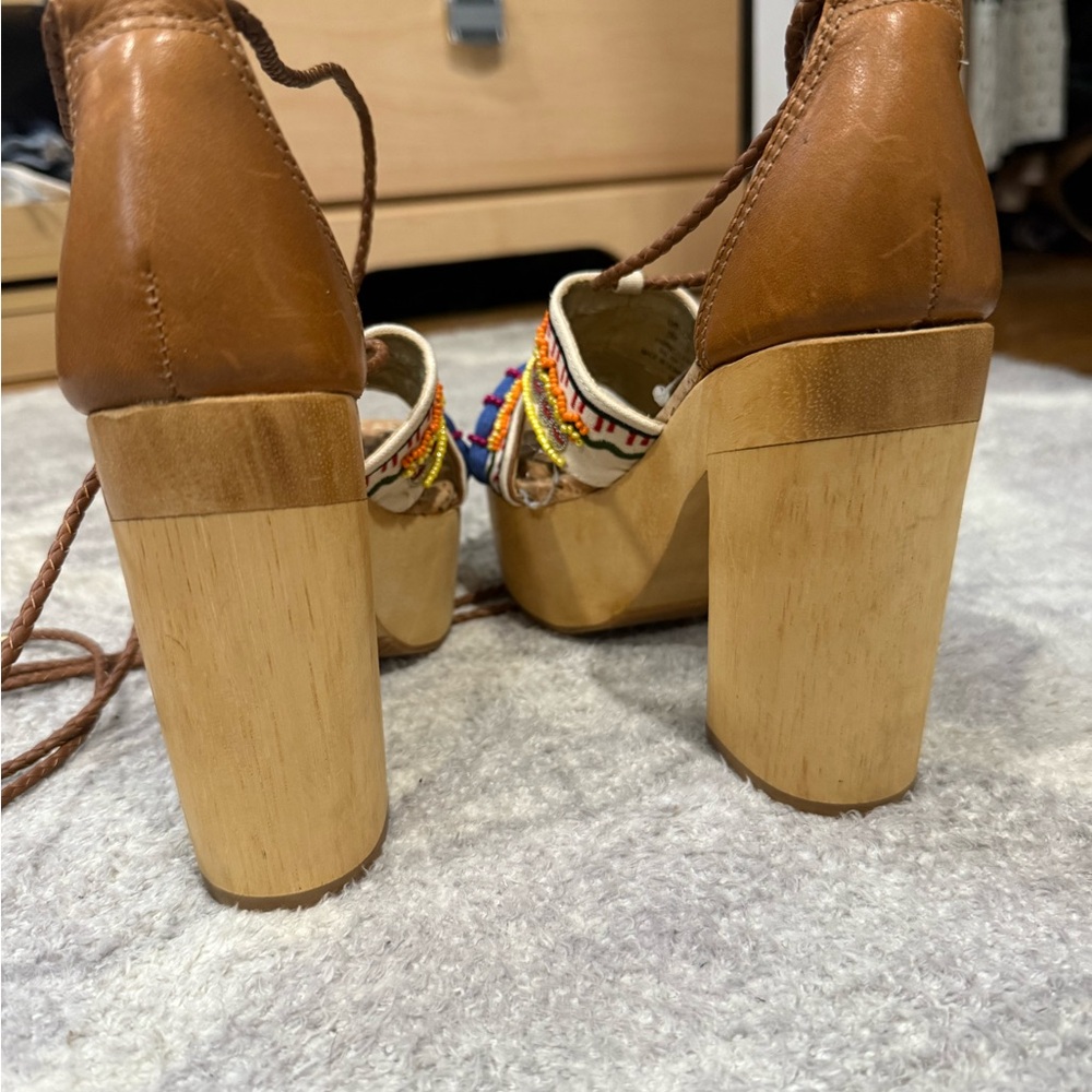 New Sam Edelman platforms - Picture 5 of 7